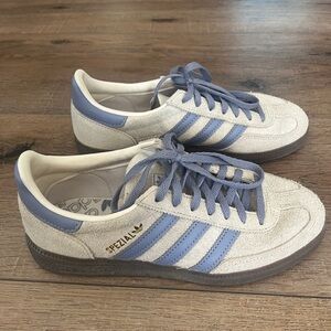 Women’s Adidas Originals Handball Spezial Casual Shoes 6